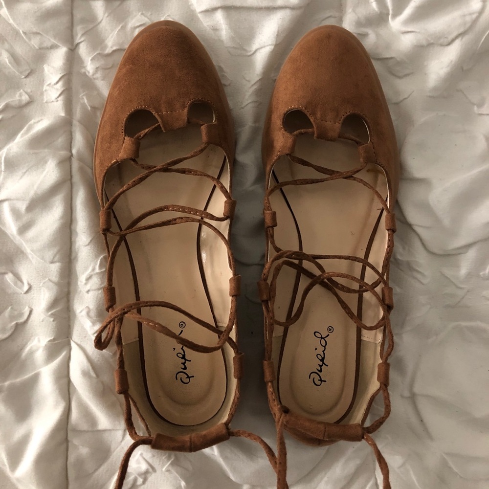 Strappy flats
